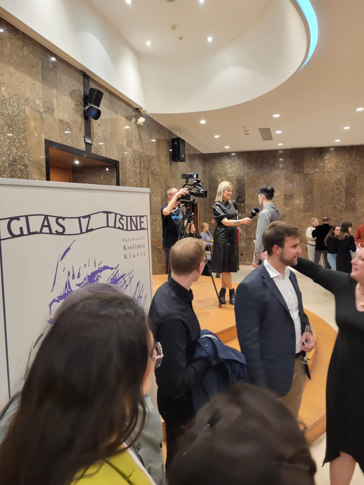 Sebastijan Nedjeljko briljirao u Lisinskom – podrška stigla i od gradonačelnika Srpaka (7) Sebastijan Nedjeljko briljirao u Lisinskom – podrška stigla i od gradonačelnika Srpaka (7)