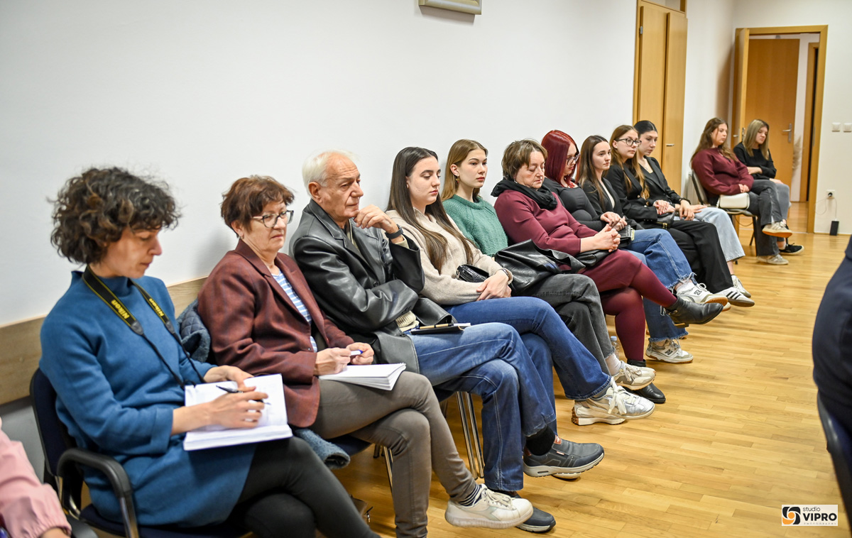 studio VIPRO studio VIPRO