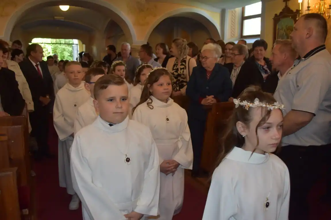 Selnica . prva sveta pričest (27) Selnica . prva sveta pričest (27)