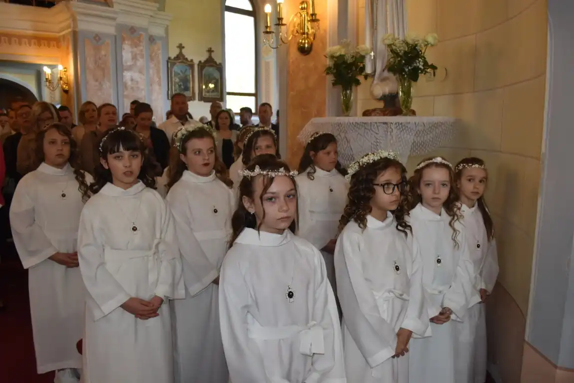 Selnica . prva sveta pričest (32) Selnica . prva sveta pričest (32)