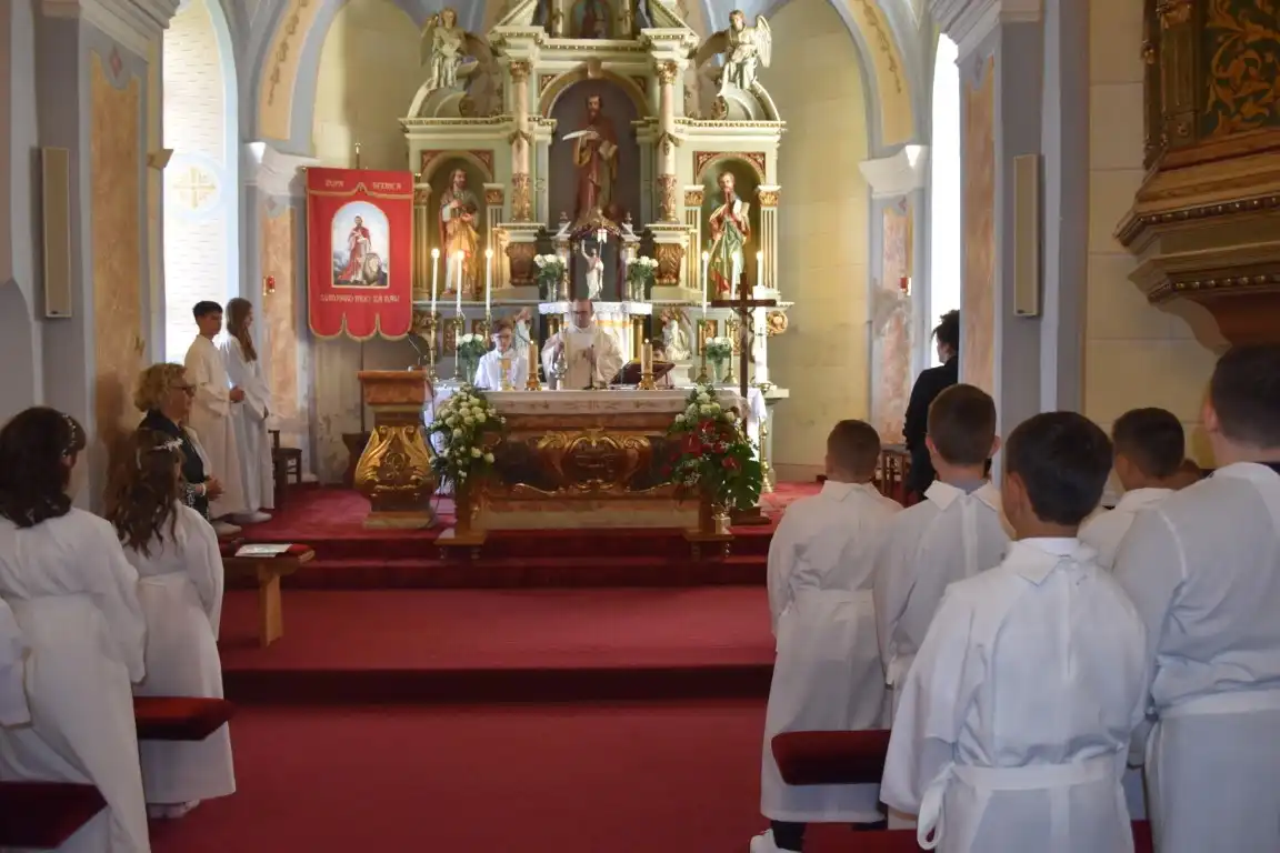 Selnica . prva sveta pričest (33) Selnica . prva sveta pričest (33)