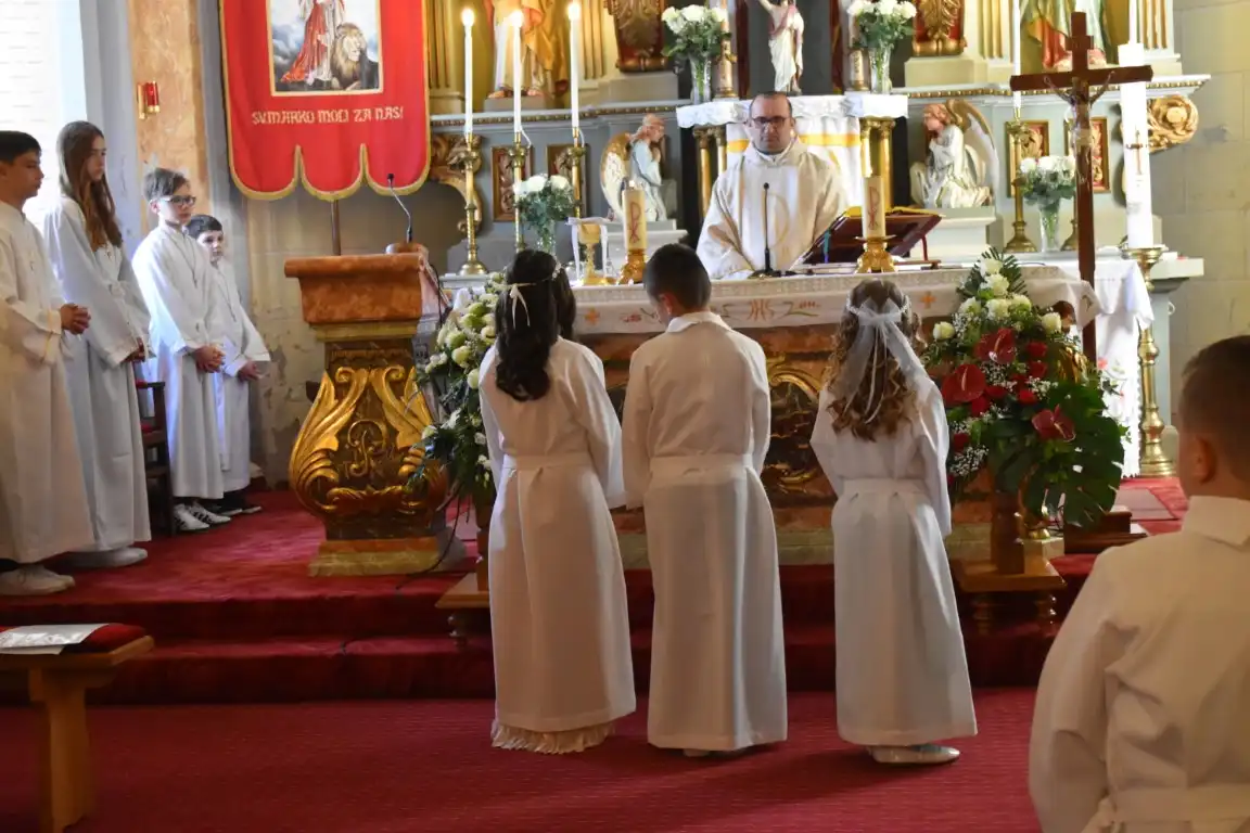 Selnica . prva sveta pričest (39) Selnica . prva sveta pričest (39)