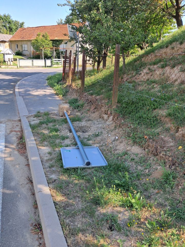 Selnica vandalizam (2)