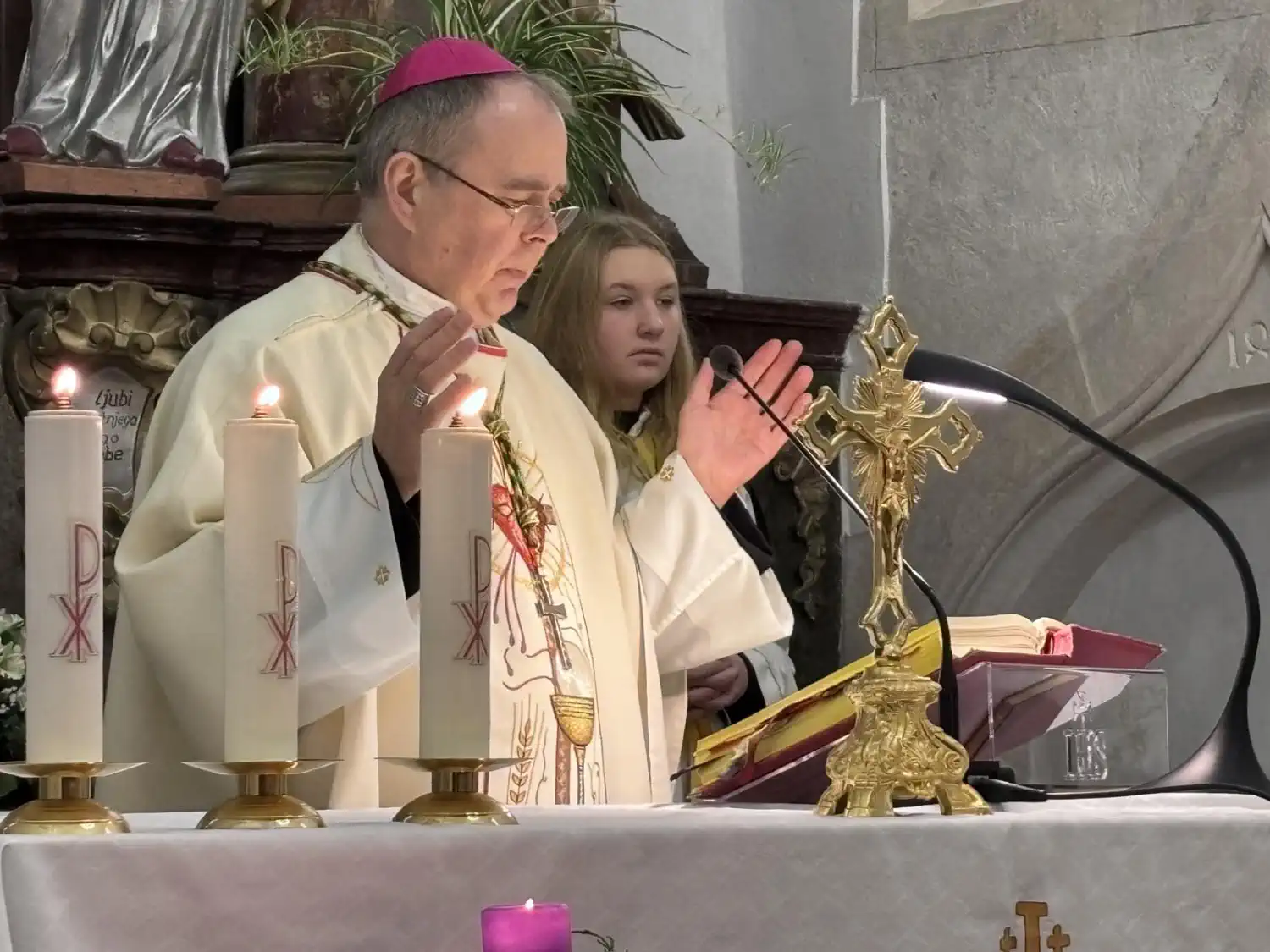 Šestero djece, ljubav i vjera Obitelj Sakač kao primjer nade (11) Šestero djece, ljubav i vjera Obitelj Sakač kao primjer nade (11)
