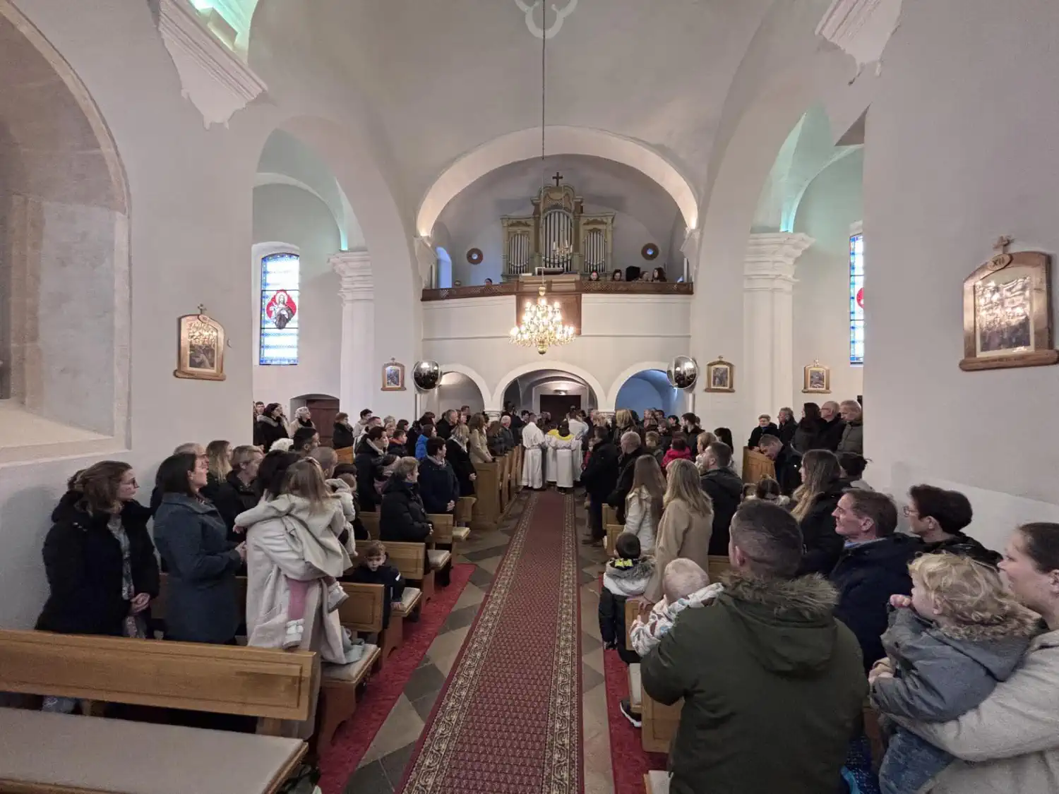 Šestero djece, ljubav i vjera Obitelj Sakač kao primjer nade (20) Šestero djece, ljubav i vjera Obitelj Sakač kao primjer nade (20)