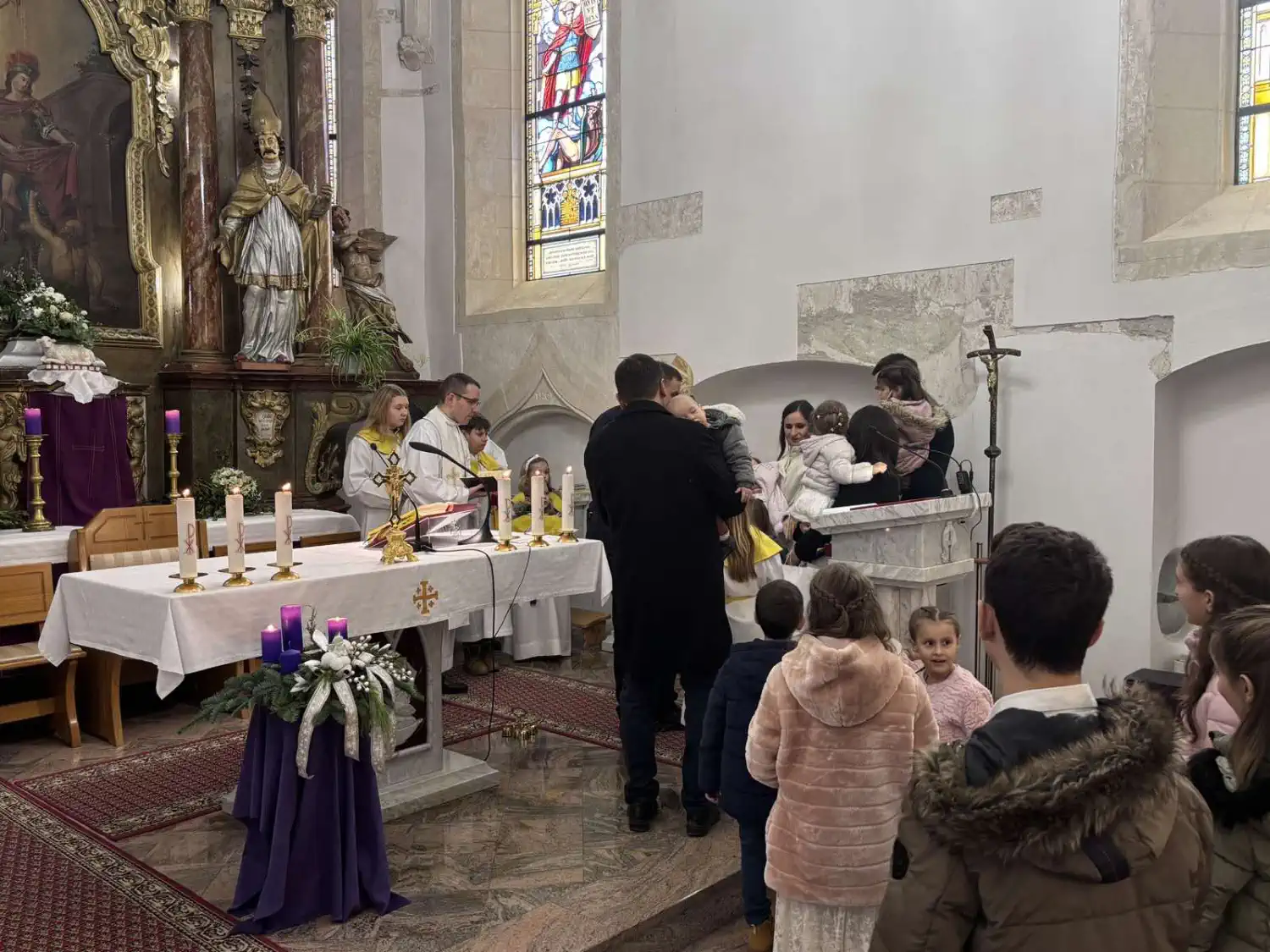 Šestero djece, ljubav i vjera Obitelj Sakač kao primjer nade (6) Šestero djece, ljubav i vjera Obitelj Sakač kao primjer nade (6)