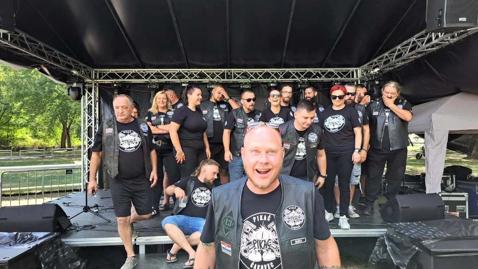 Šesti bajkerski party Pikač 2024 (4)