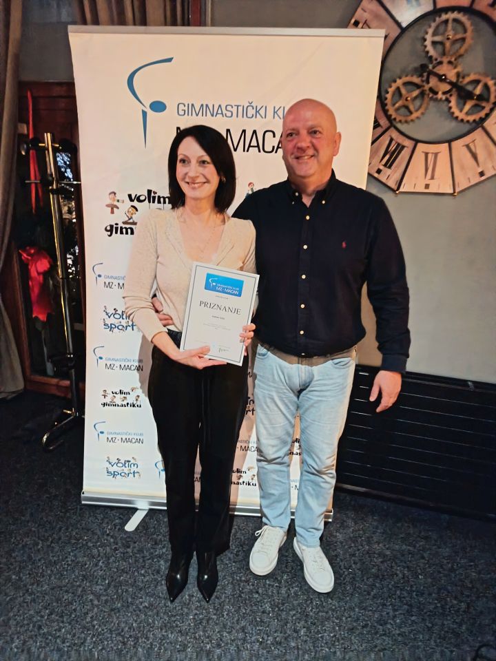 Simona Tošić, dobitnica priznanja