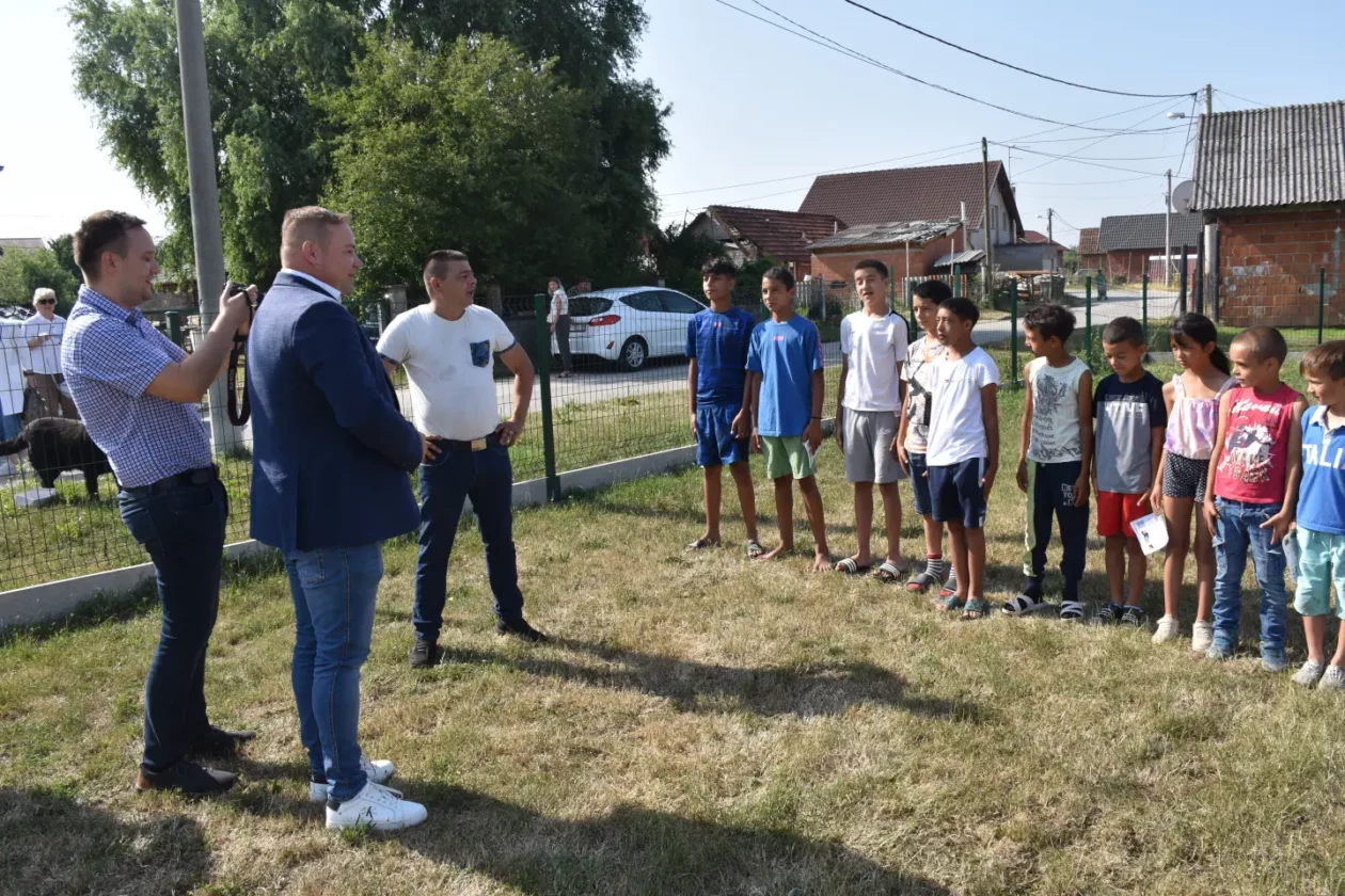 Sitnice, romsko naselje, Prevencija, droga (17)