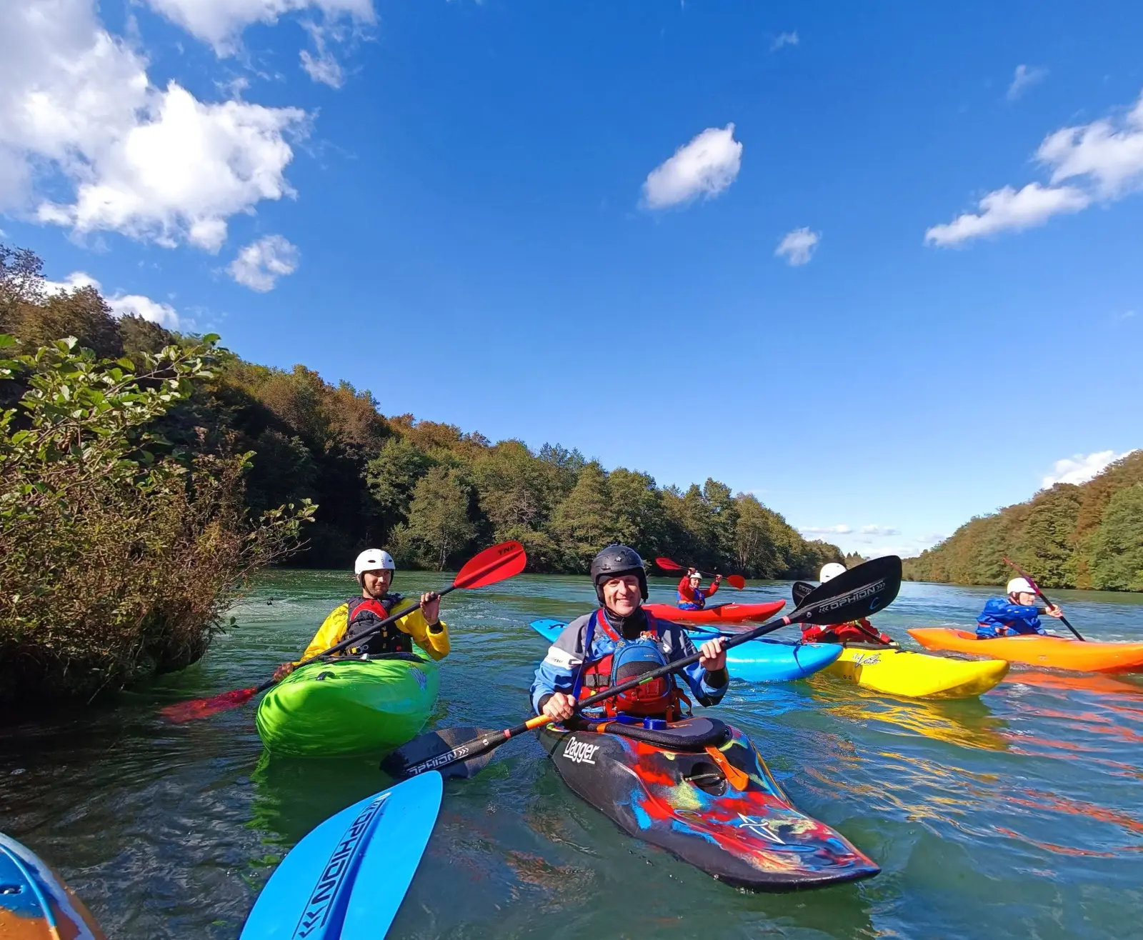 Škola sportova na vodi (4) Škola sportova na vodi (4)