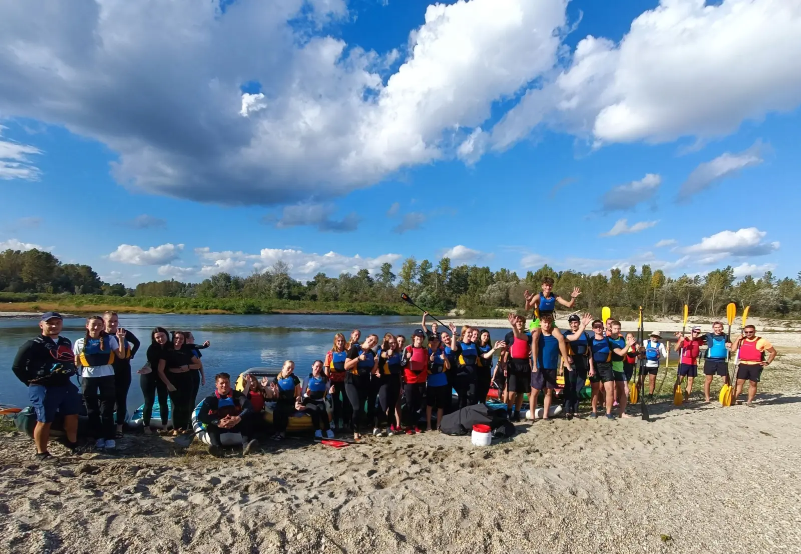Škola sportova na vodi (7) Škola sportova na vodi (7)