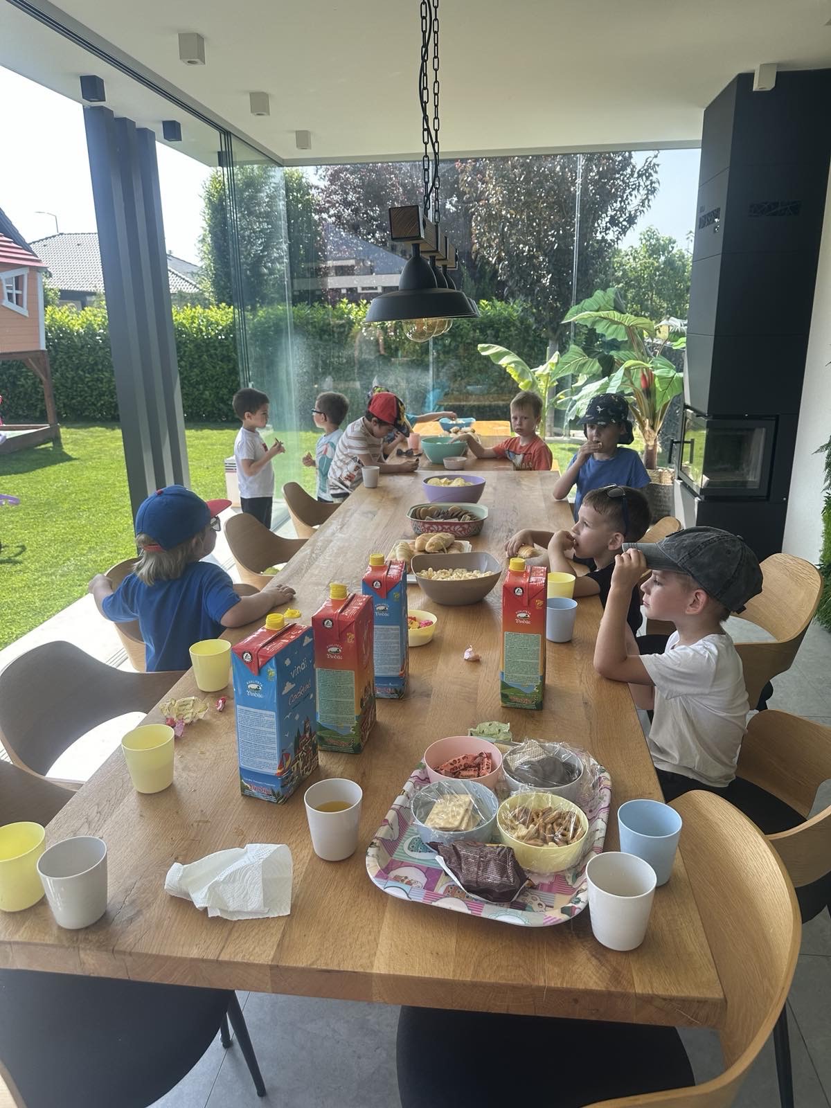 Skupina Pčelice u posjetu obitelji Koštarić (12)