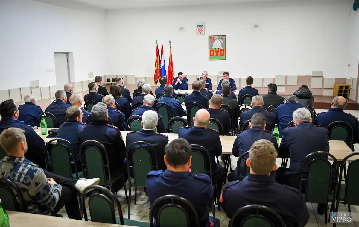 Skupština Vatrogasnog društva Oporovec (10) Skupština Vatrogasnog društva Oporovec (10)