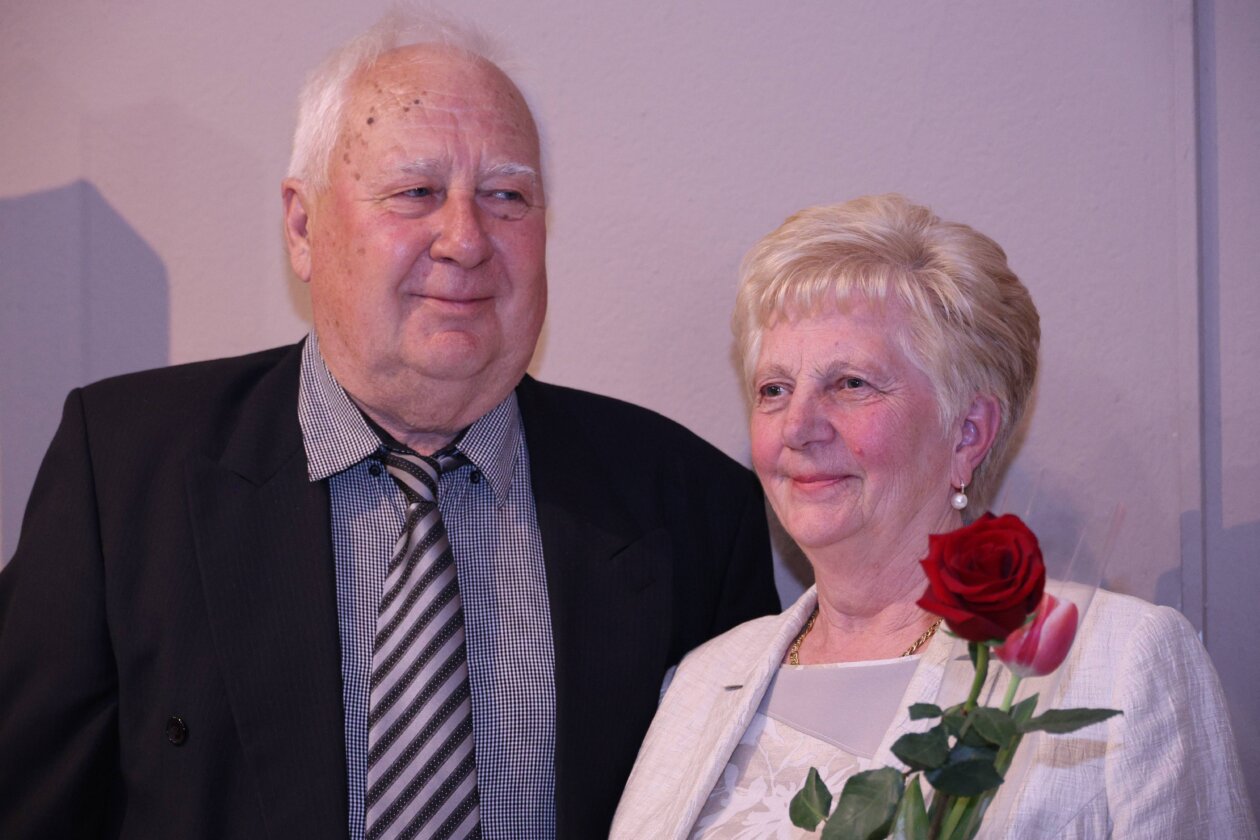 Skupstina udruge umirovljenika prelog i proslava 50 i 60 godina braka clanova (60)