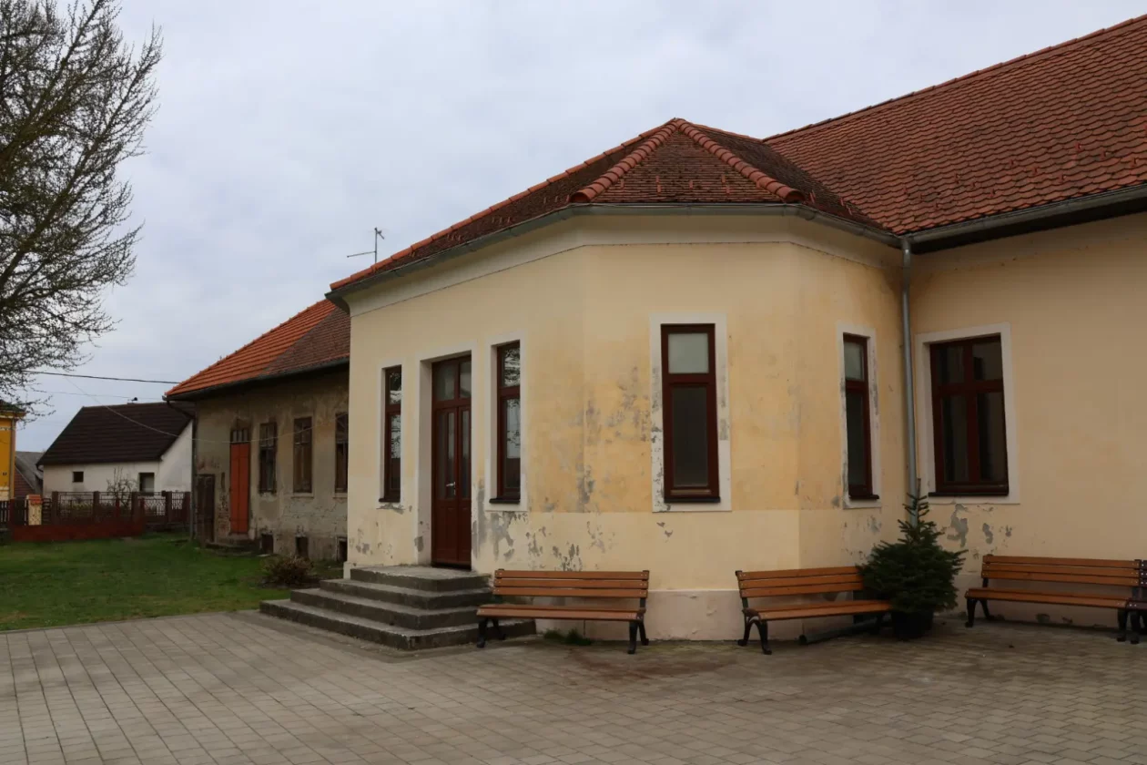 Slavičina hiža, obnova Donja Dubrava (1) Slavičina hiža, obnova Donja Dubrava (1)