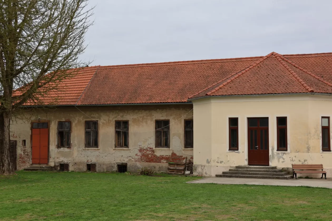 Slavičina hiža, obnova Donja Dubrava (8) Slavičina hiža, obnova Donja Dubrava (8)