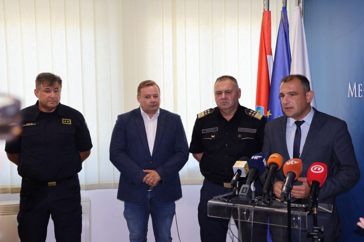 Slavko Tucaković, Posavec, Medved, Sokač