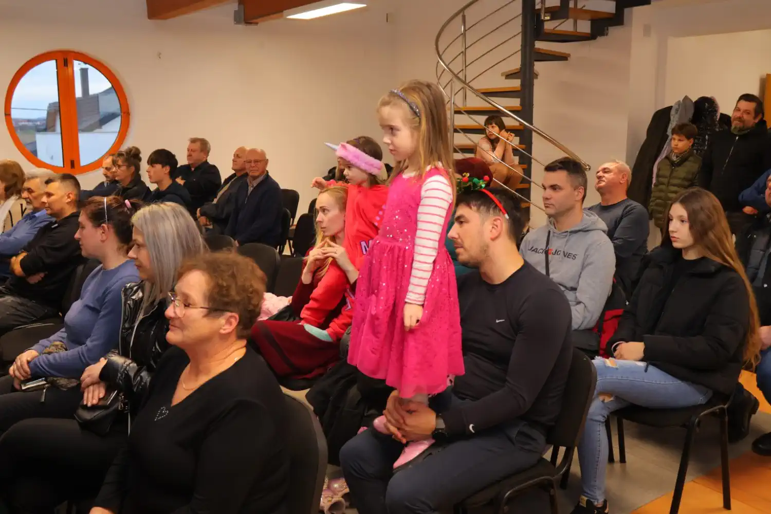 Slemenice božićna priredba 2024 (20)