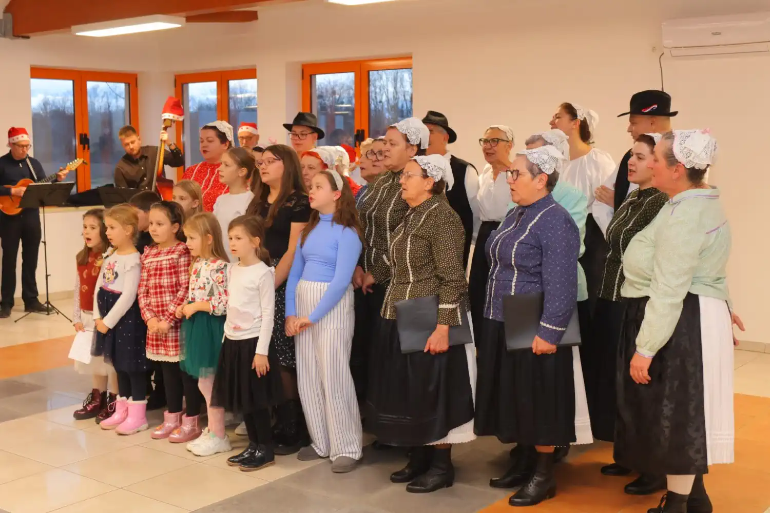 Slemenice božićna priredba 2024 (26)