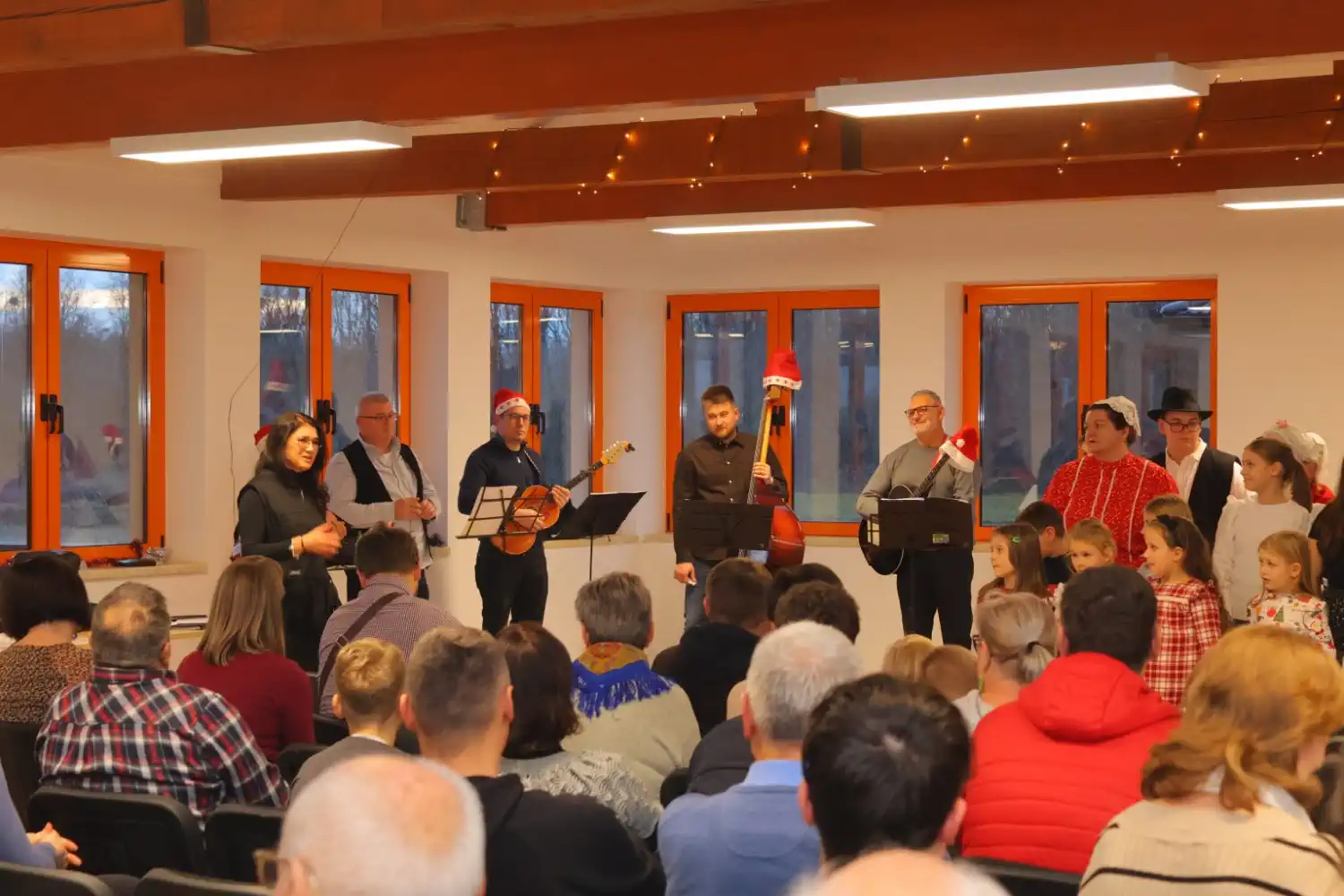 Slemenice božićna priredba 2024 (29)