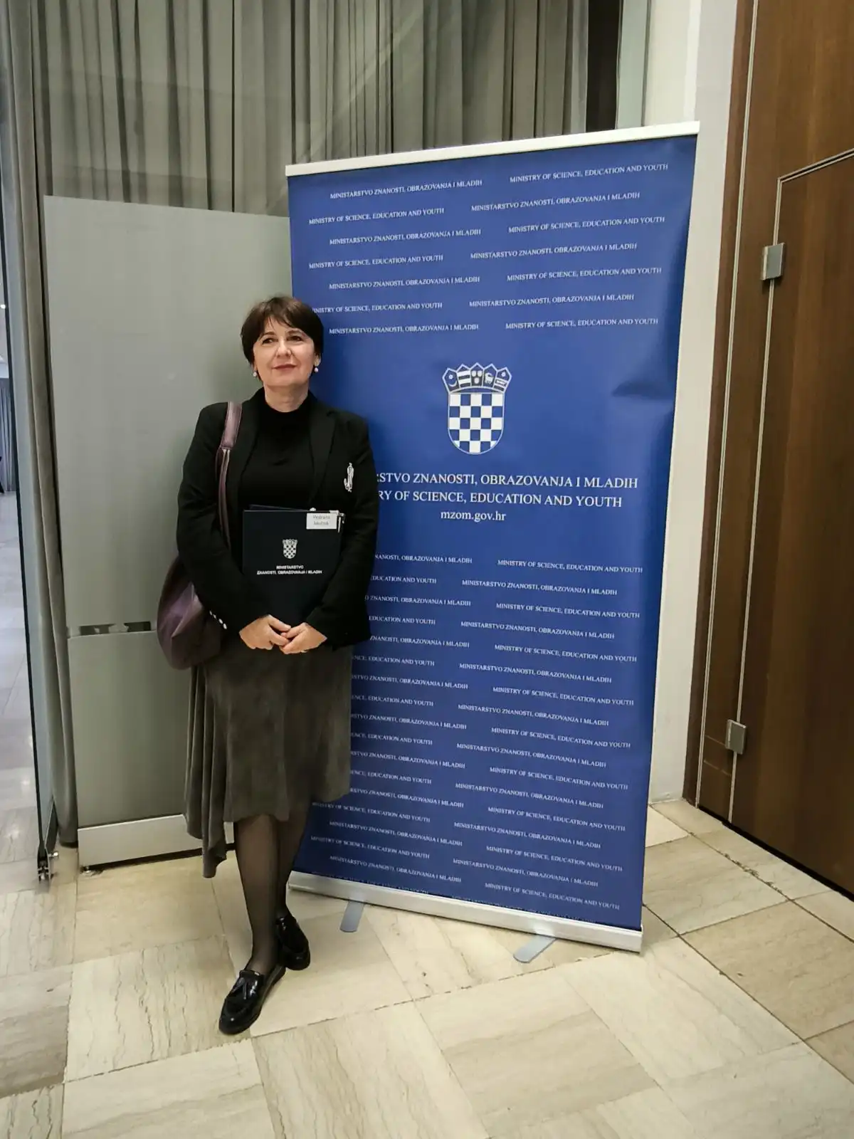 Slika-Vedrana-Mocnik Slika-Vedrana-Mocnik