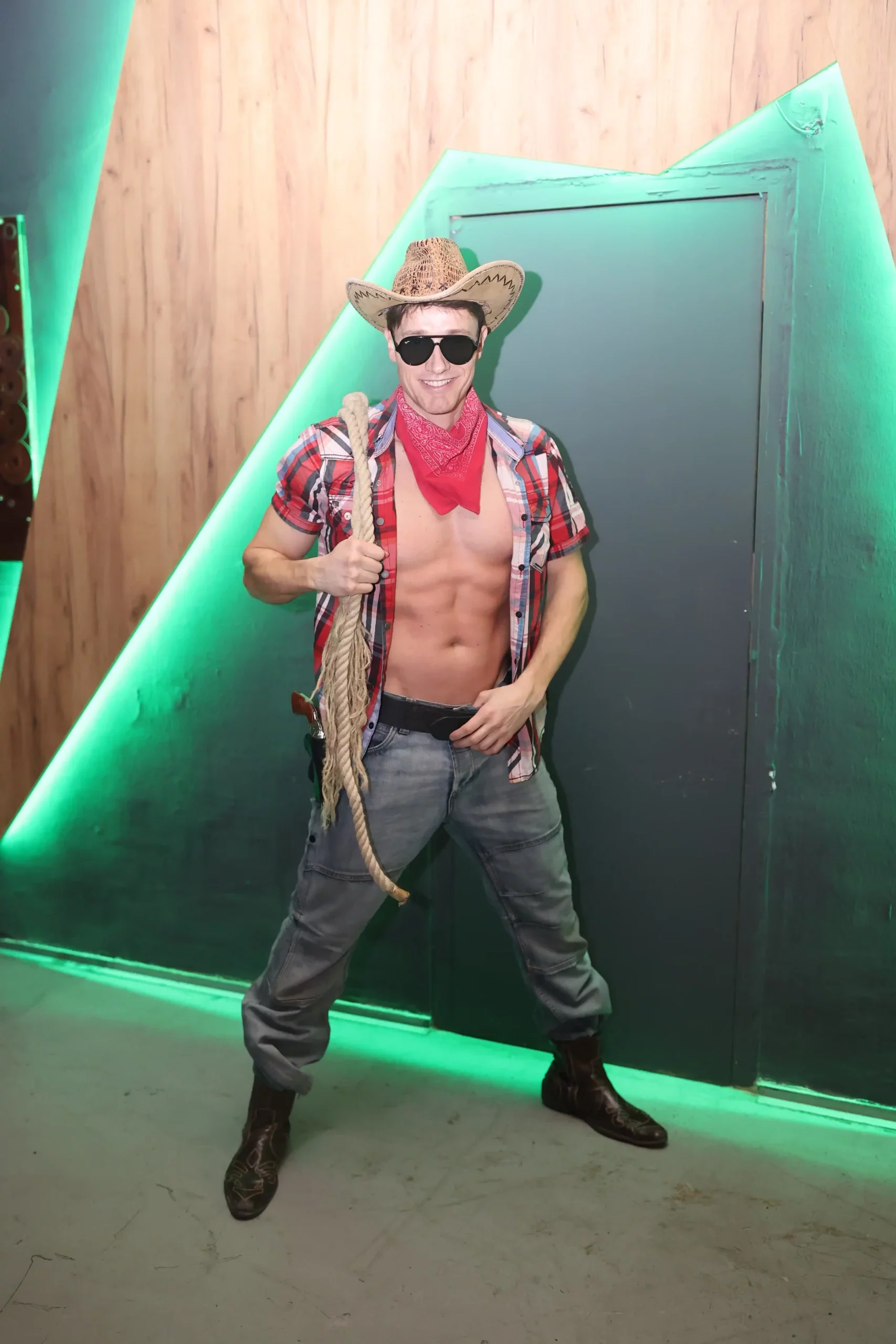 Slovenac Ricky (3) Slovenac Ricky (3)