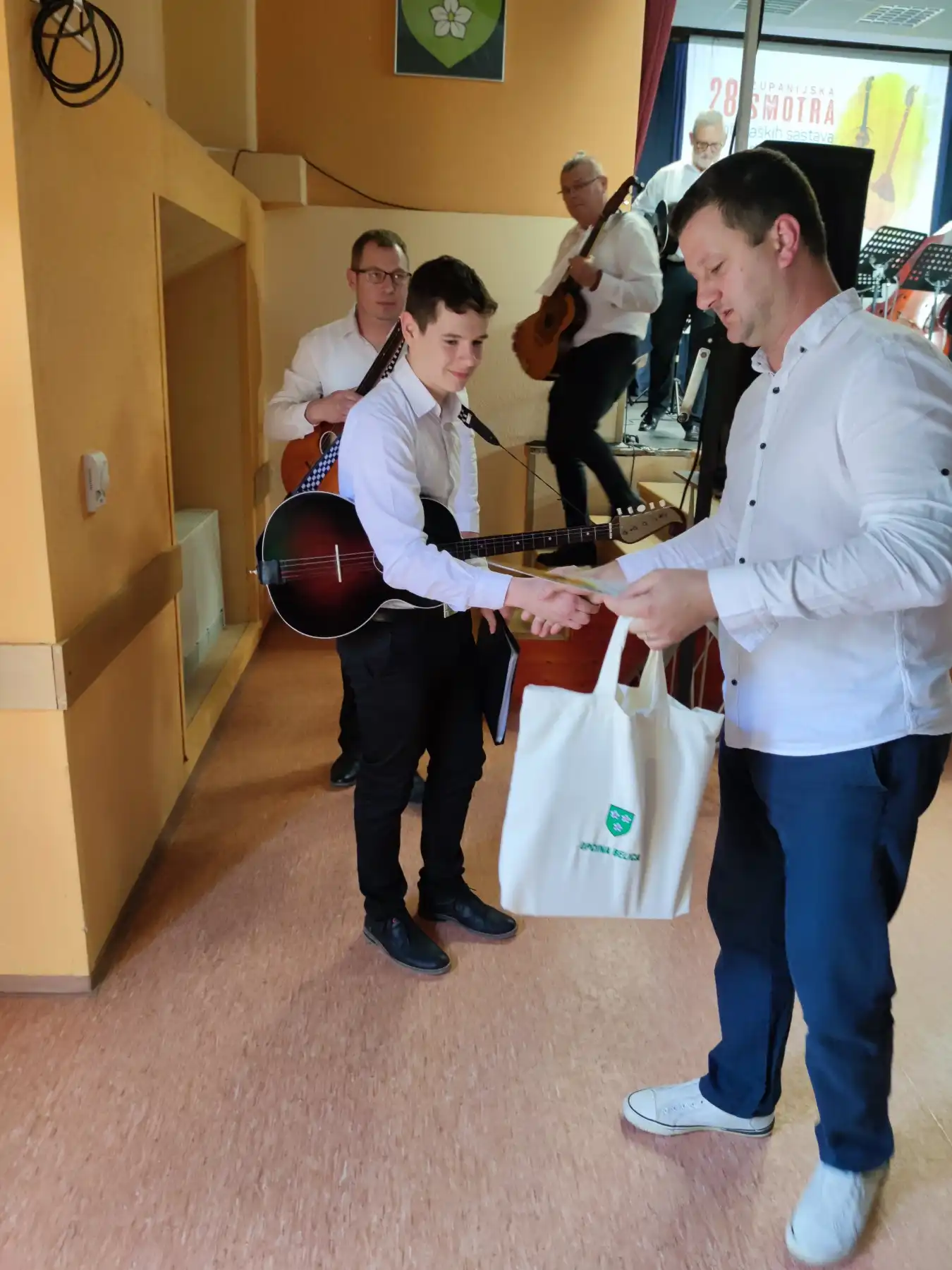 Smotra tamburaških sastava i orkestara Belica 2024 (12) Smotra tamburaških sastava i orkestara Belica 2024 (12)