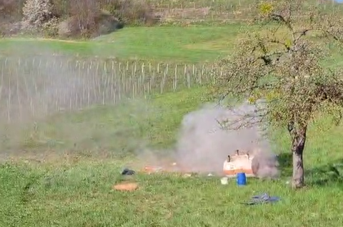 Robadje detonacija – brežni pokači