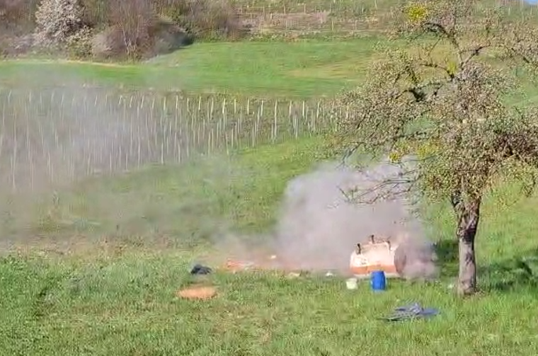 Robadje detonacija – brežni pokači Robadje detonacija – brežni pokači