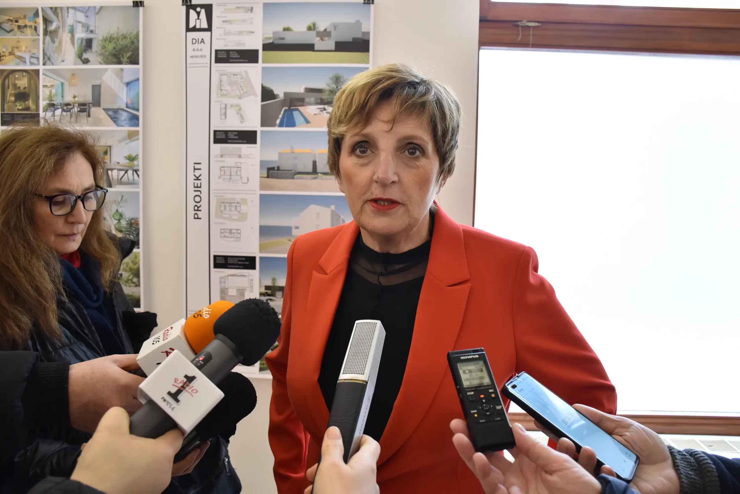 Sonja Tošić Grlač (1) Sonja Tošić Grlač (1)