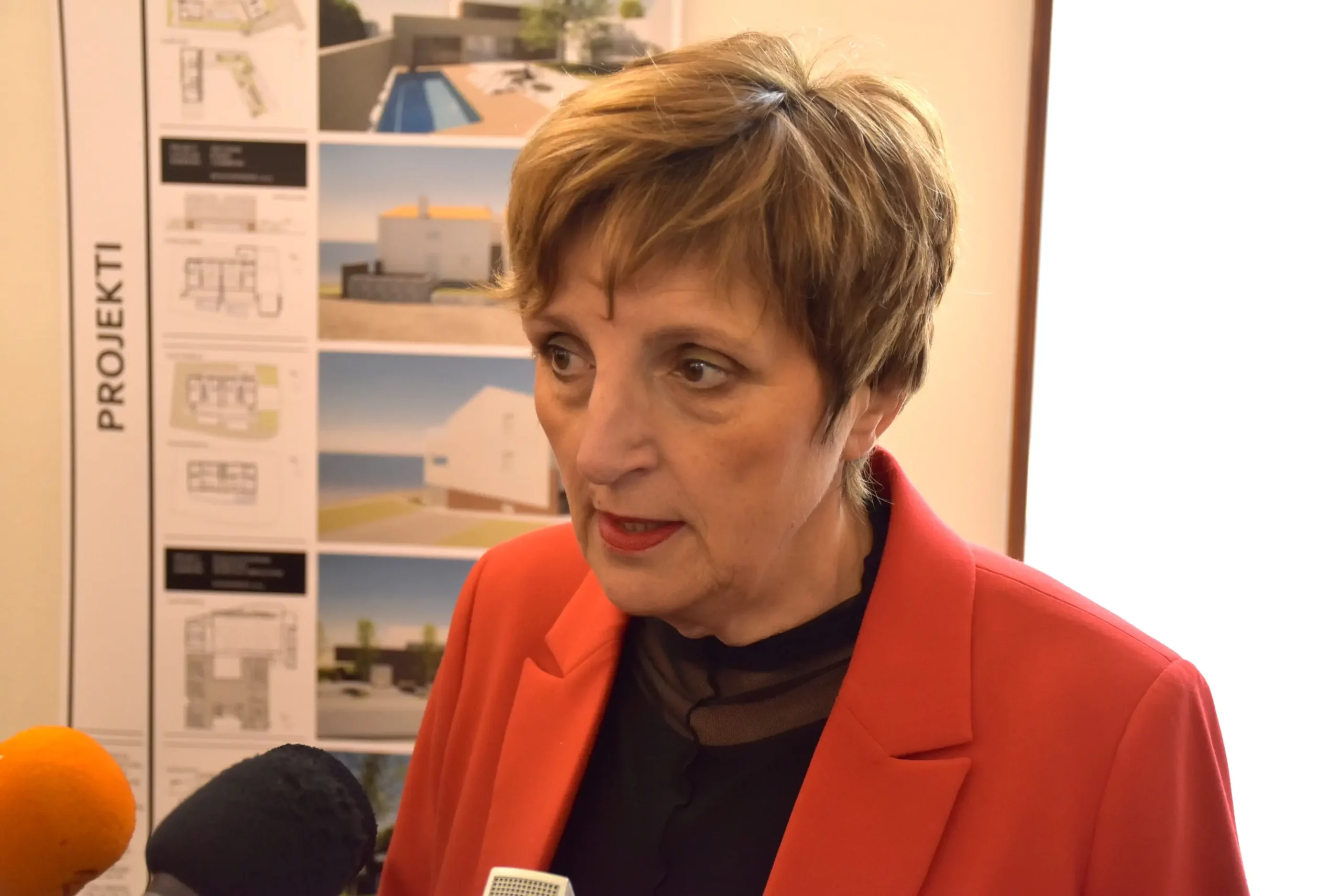 Sonja Tošić Grlač (2) Sonja Tošić Grlač (2)