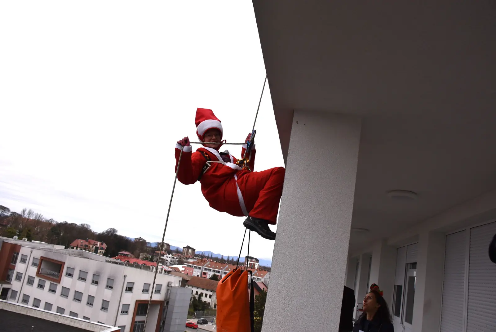 Speleologija, Božić, Bolnica, darivanje (11) Speleologija, Božić, Bolnica, darivanje (11)