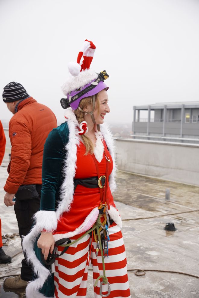 Speleolozi pokloni pedijatrija bolnica božić darivaje (14)