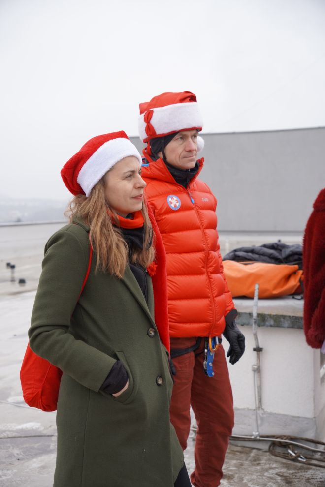 Speleolozi pokloni pedijatrija bolnica božić darivaje (15)