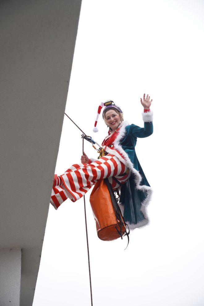 Speleolozi pokloni pedijatrija bolnica božić darivaje (23)