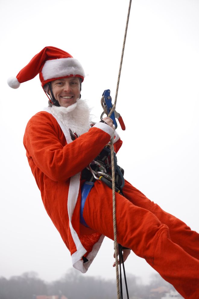 Speleolozi pokloni pedijatrija bolnica božić darivaje (28)