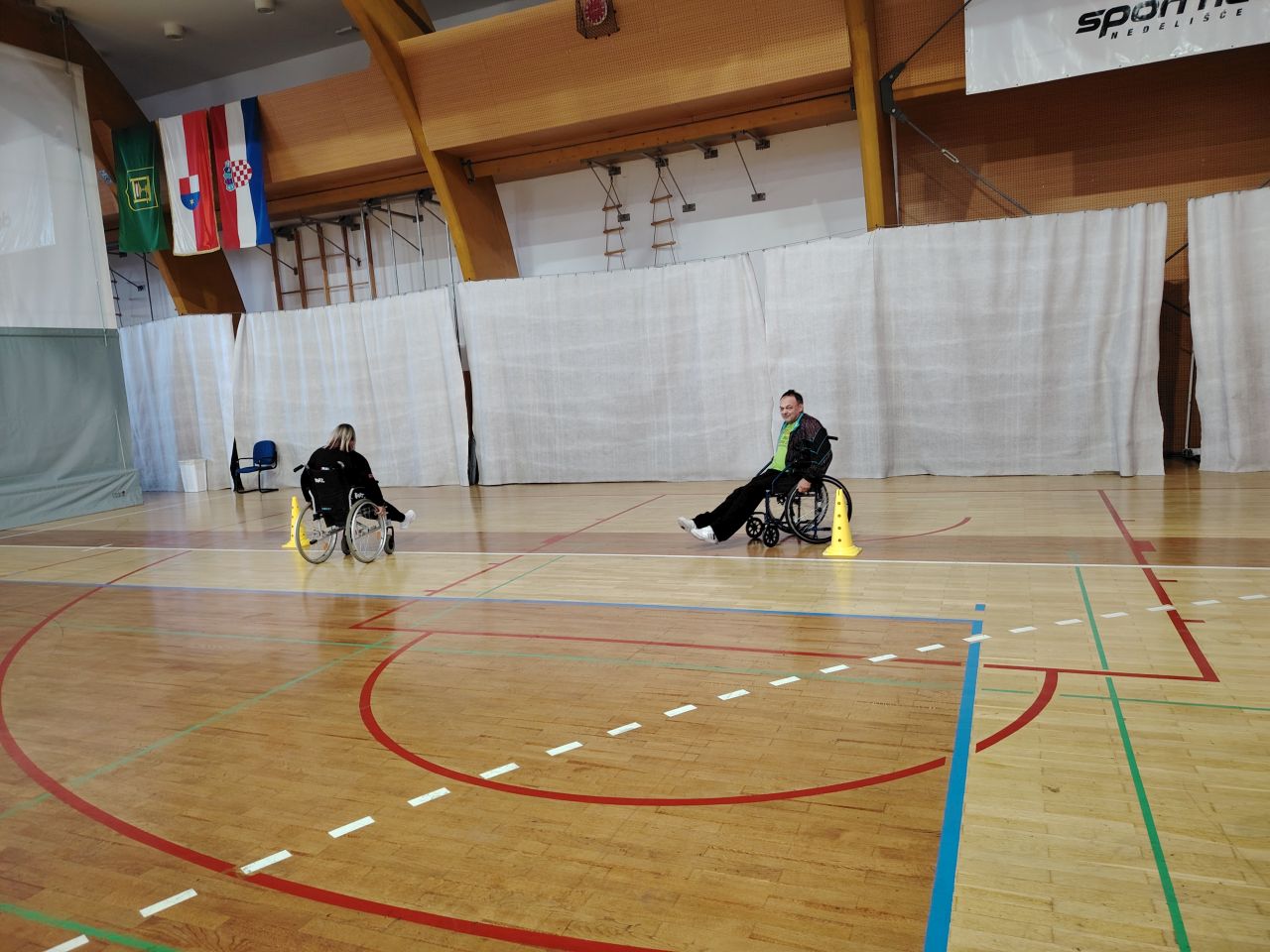 Sportske igre u Nedelišću povezale osobe s multiplom sklerozom iz tri države (11) Sportske igre u Nedelišću povezale osobe s multiplom sklerozom iz tri države (11)