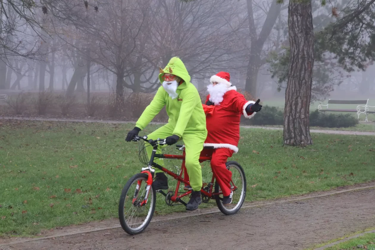 Sportski Advent, romobili, bicikli, Zajednica, Čakovec (29) Sportski Advent, romobili, bicikli, Zajednica, Čakovec (29)