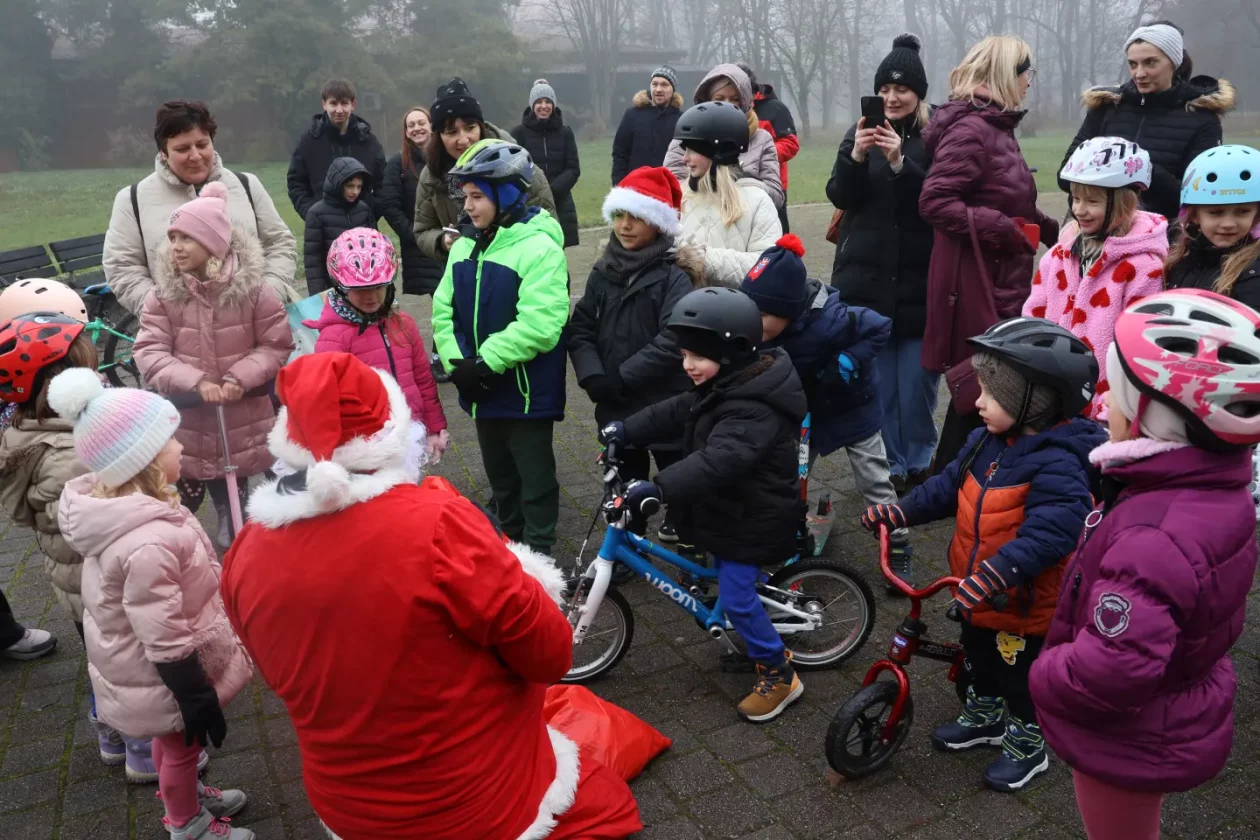 Sportski Advent, romobili, bicikli, Zajednica, Čakovec (33) Sportski Advent, romobili, bicikli, Zajednica, Čakovec (33)