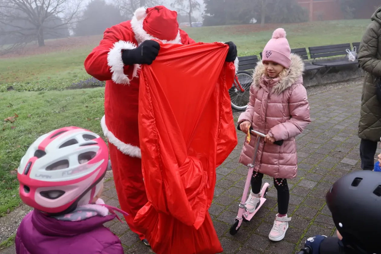 Sportski Advent, romobili, bicikli, Zajednica, Čakovec (39) Sportski Advent, romobili, bicikli, Zajednica, Čakovec (39)