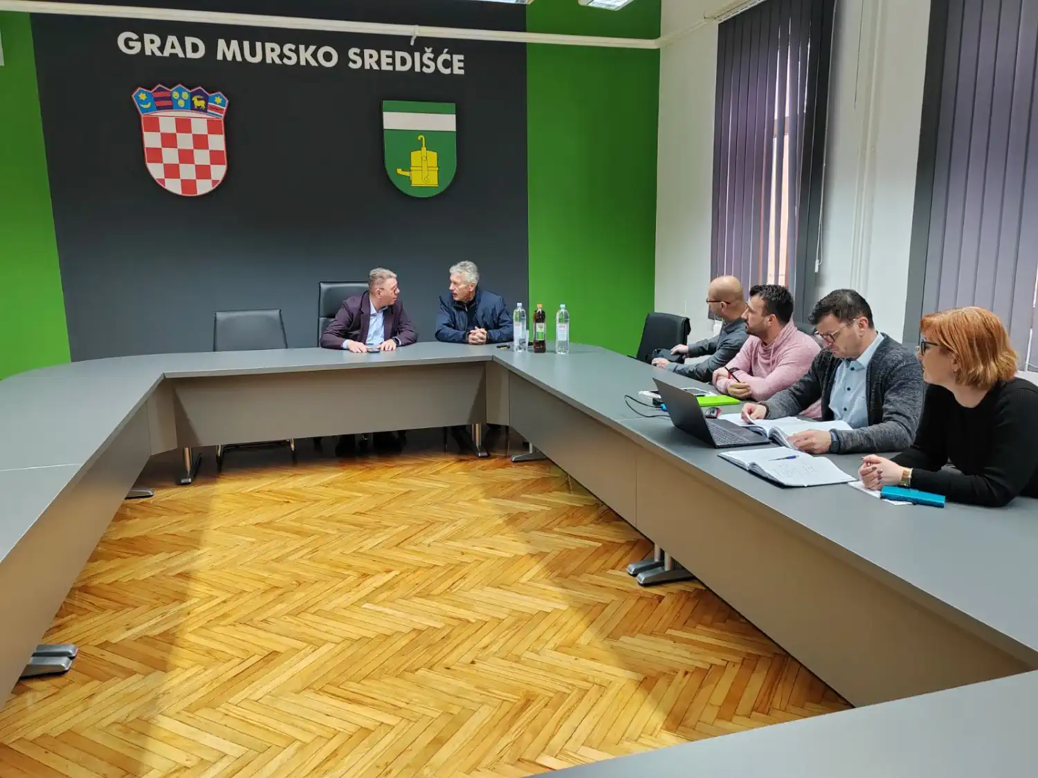 Sportski park u Murskom Središću Novi stadion s umjetnom travom i atletskom stazom na vidiku (5) Sportski park u Murskom Središću Novi stadion s umjetnom travom i atletskom stazom na vidiku (5)