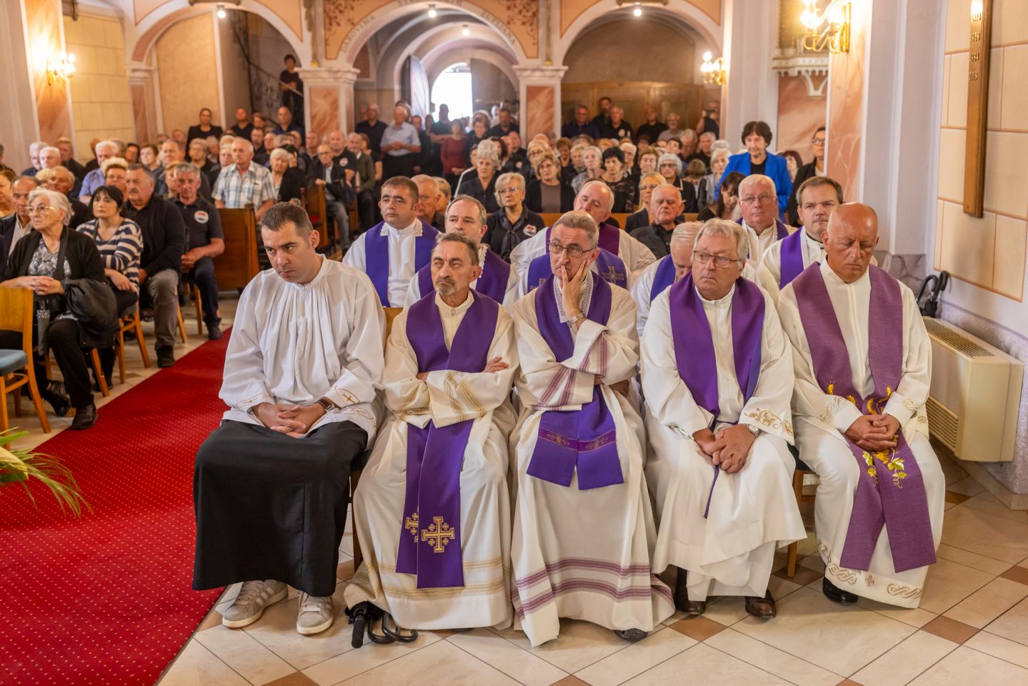 Sprovod – IVAN KOVAČIĆ – Štrigova 12