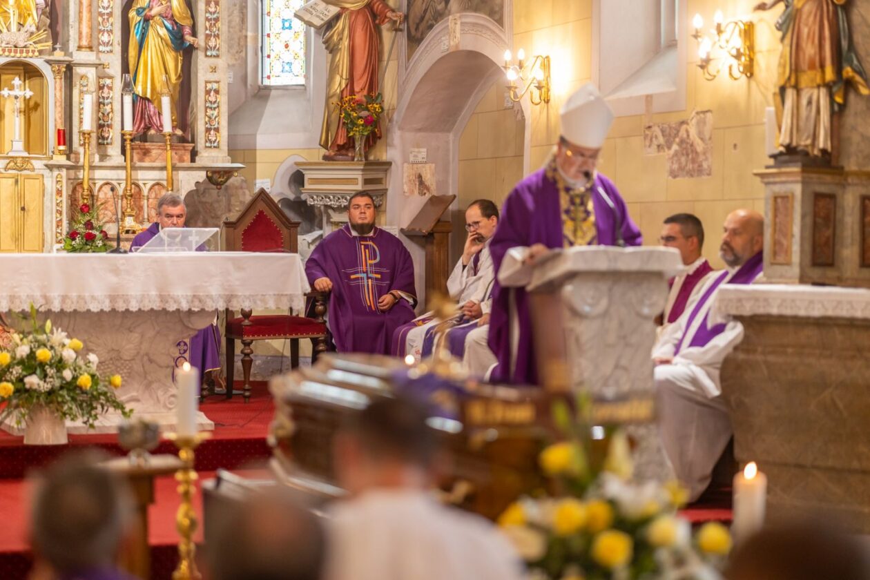 Sprovod – IVAN KOVAČIĆ – Štrigova 18