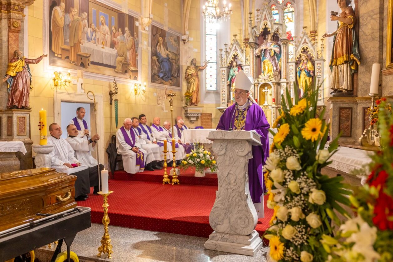 Sprovod – IVAN KOVAČIĆ – Štrigova 19