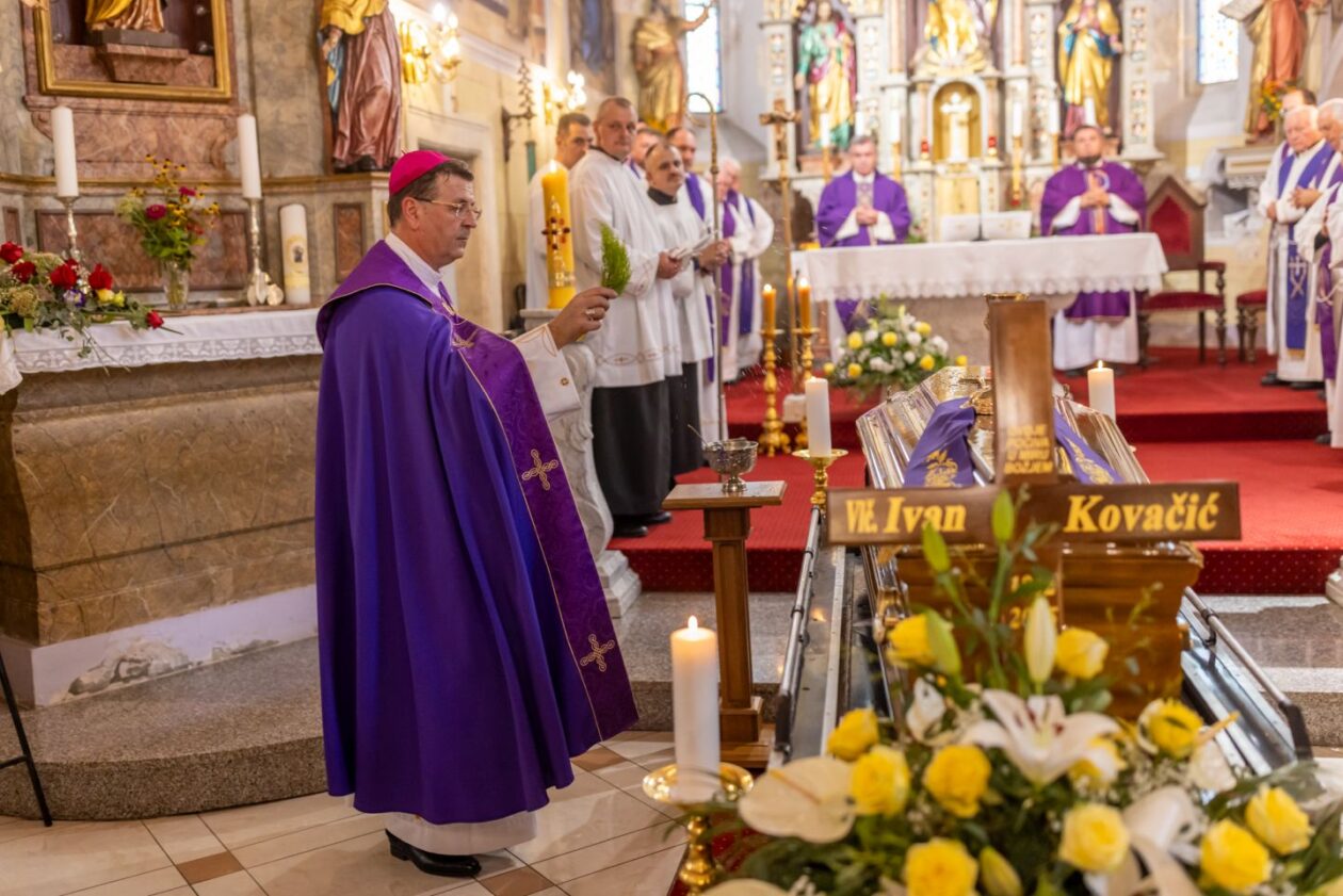 Sprovod – IVAN KOVAČIĆ – Štrigova 34