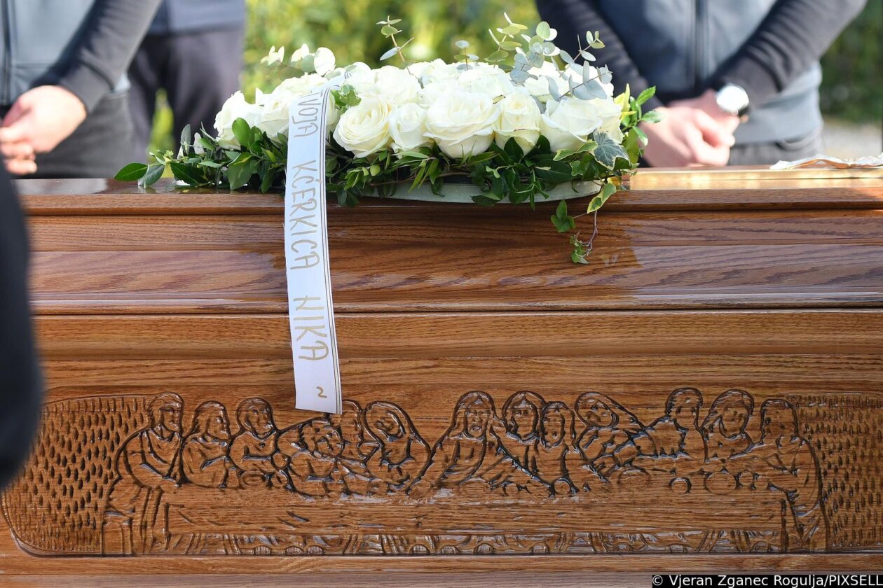 Sveti Martin na Muri: Sprovod bivšeg nogometnog reprezentativca Nikole Pokrivača