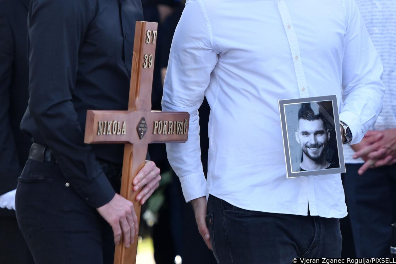 Sveti Martin na Muri: Sprovod bivšeg nogometnog reprezentativca Nikole Pokrivača