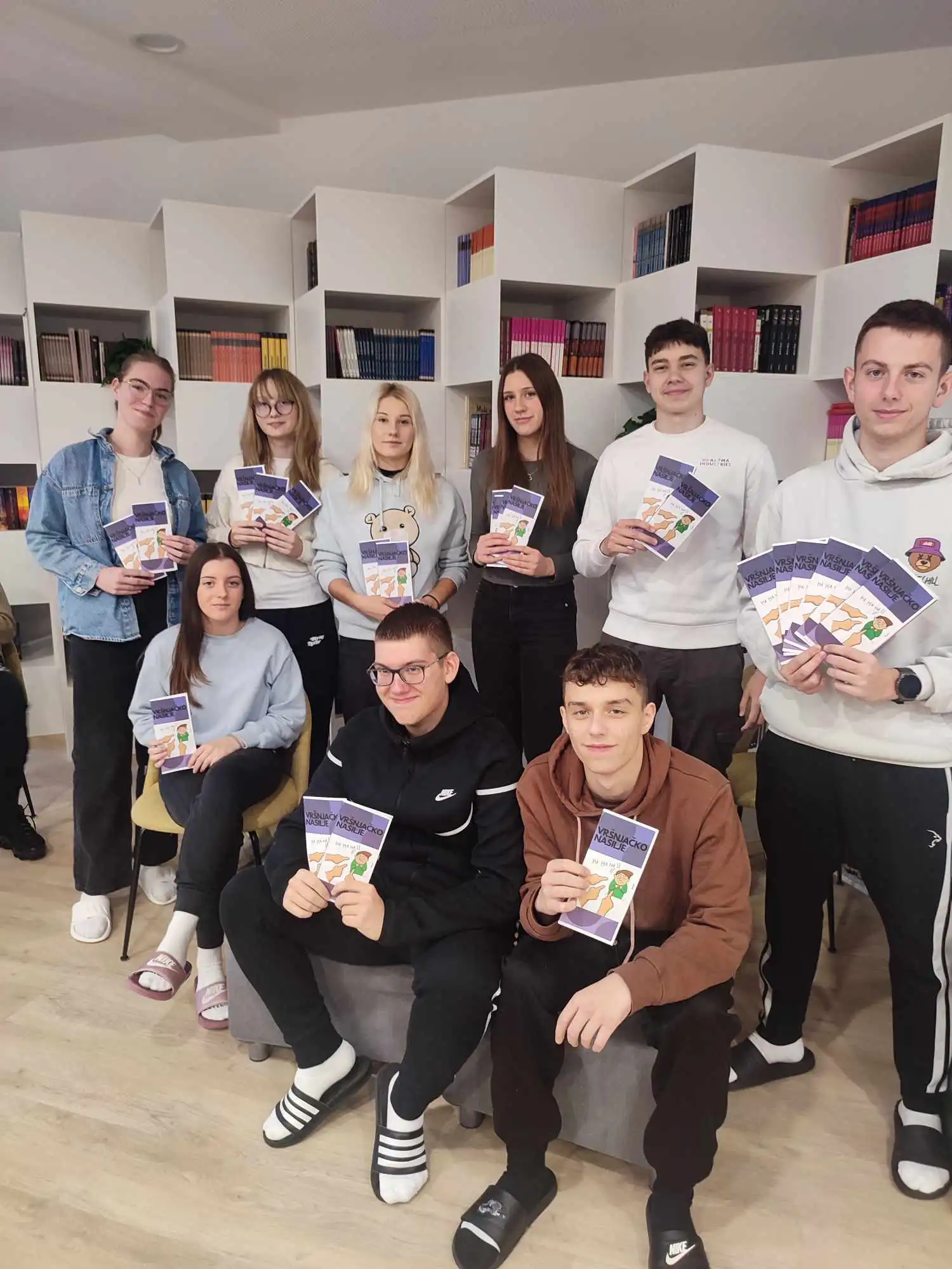 Srednja škola Čakovec (11) Srednja škola Čakovec (11)