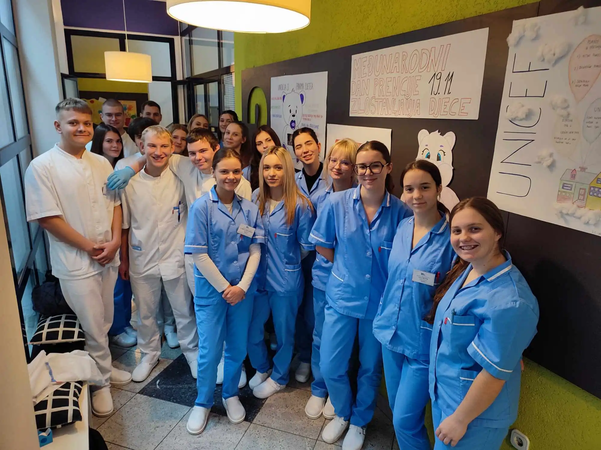 Srednja škola Čakovec (5) Srednja škola Čakovec (5)