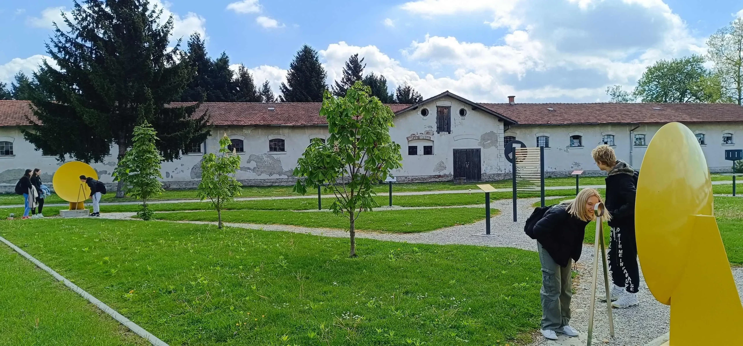 Srednja škola Čakovec (7) Srednja škola Čakovec (7)